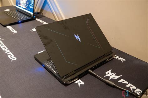 Acer Nitro V 16